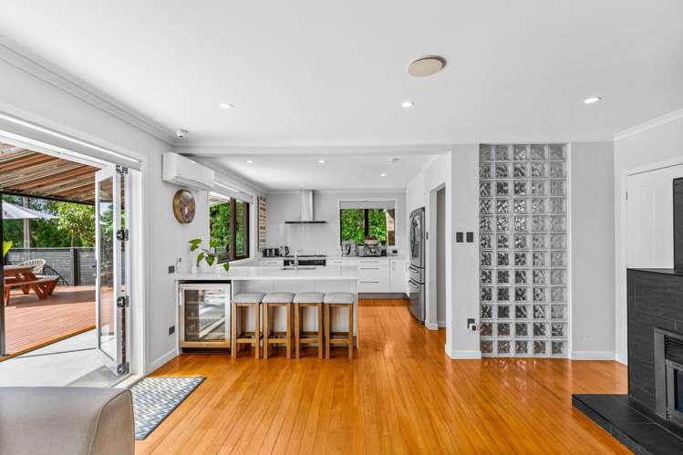 9 Burnham Road Waitakere_7