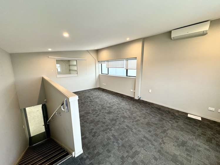 A/9 Manga Road Silverdale_3