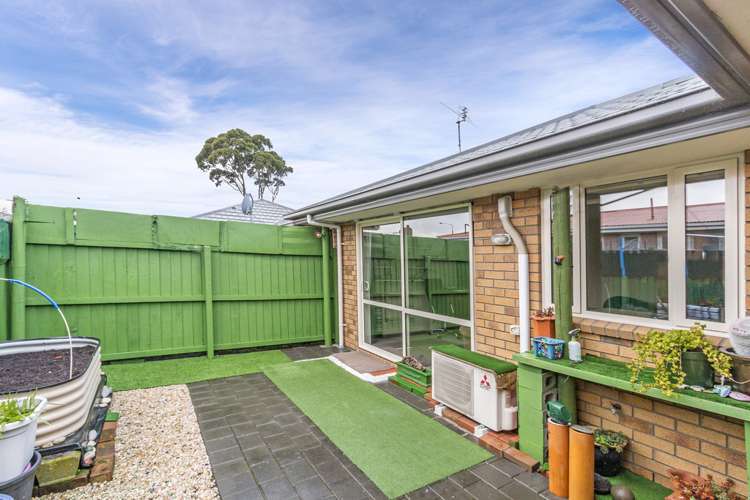 8/446 Ferry Road Woolston_2