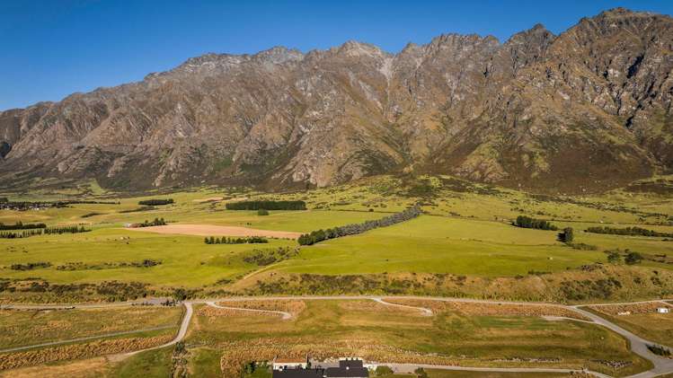 6 Nathanael Place Queenstown_15