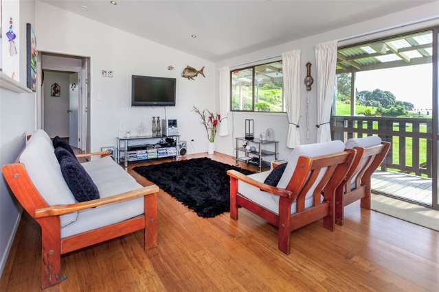 98 Ocean Beach Road Tairua_3