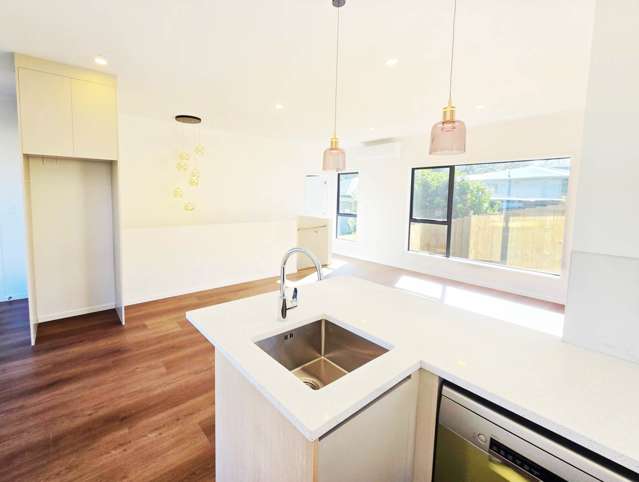 4/23 Melton Road Mt Wellington_4