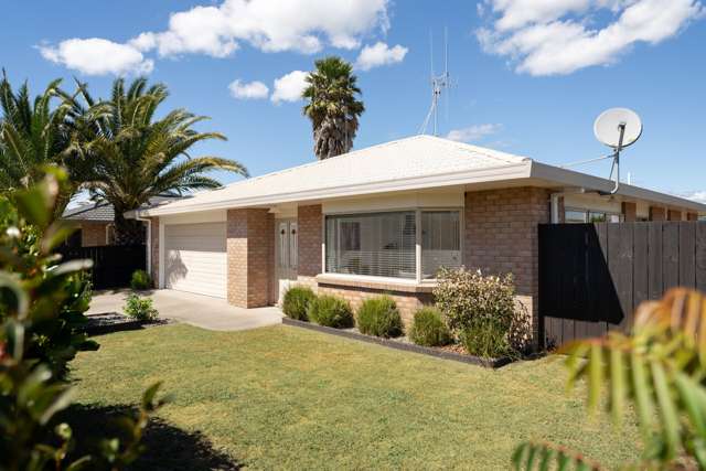 53 Romana Crescent Papamoa_1