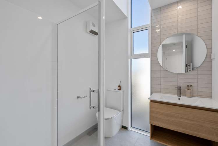 5/124 Lonsdale Street New Brighton_11