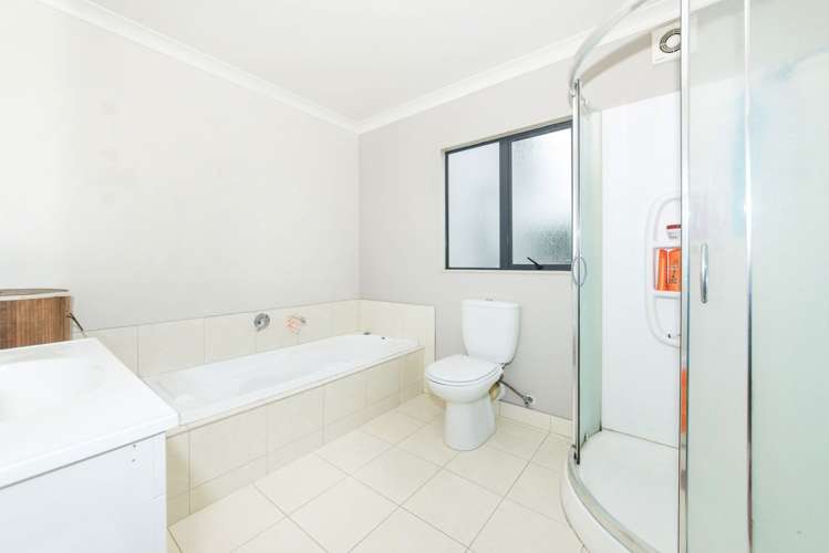 80 Seabrook Avenue New Lynn_11