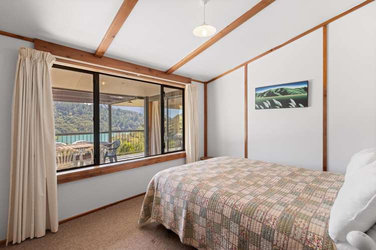 1775 Kenepuru Road Broughton Bay_10