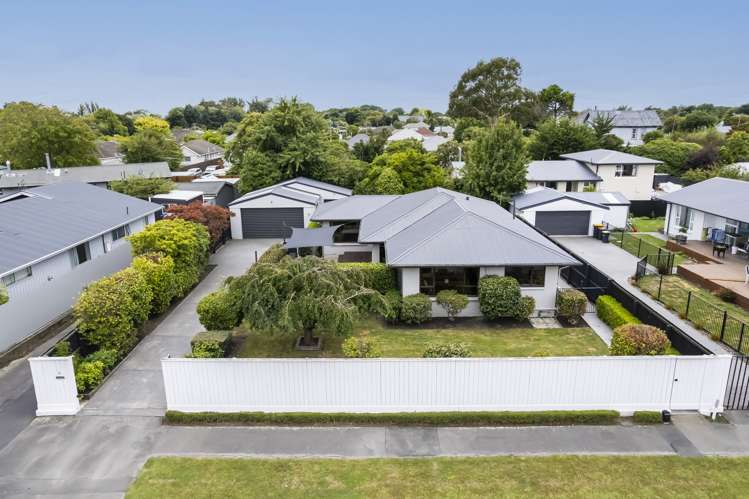 8 Warren Crescent Hillmorton_18