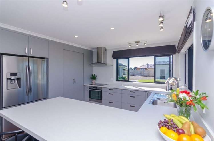 51 Solway Crescent Solway_4