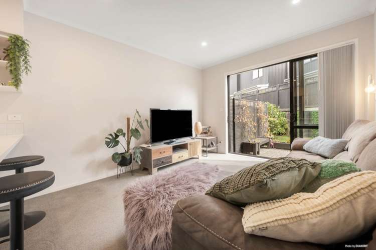8 Kauri Amber Road Westgate_8