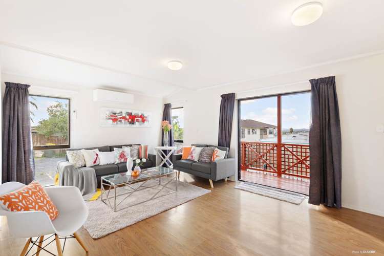 1/8 Greenstone Place Clover Park_3