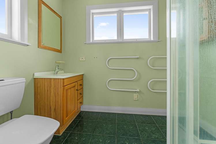 14 Gladwin Road Epsom_21