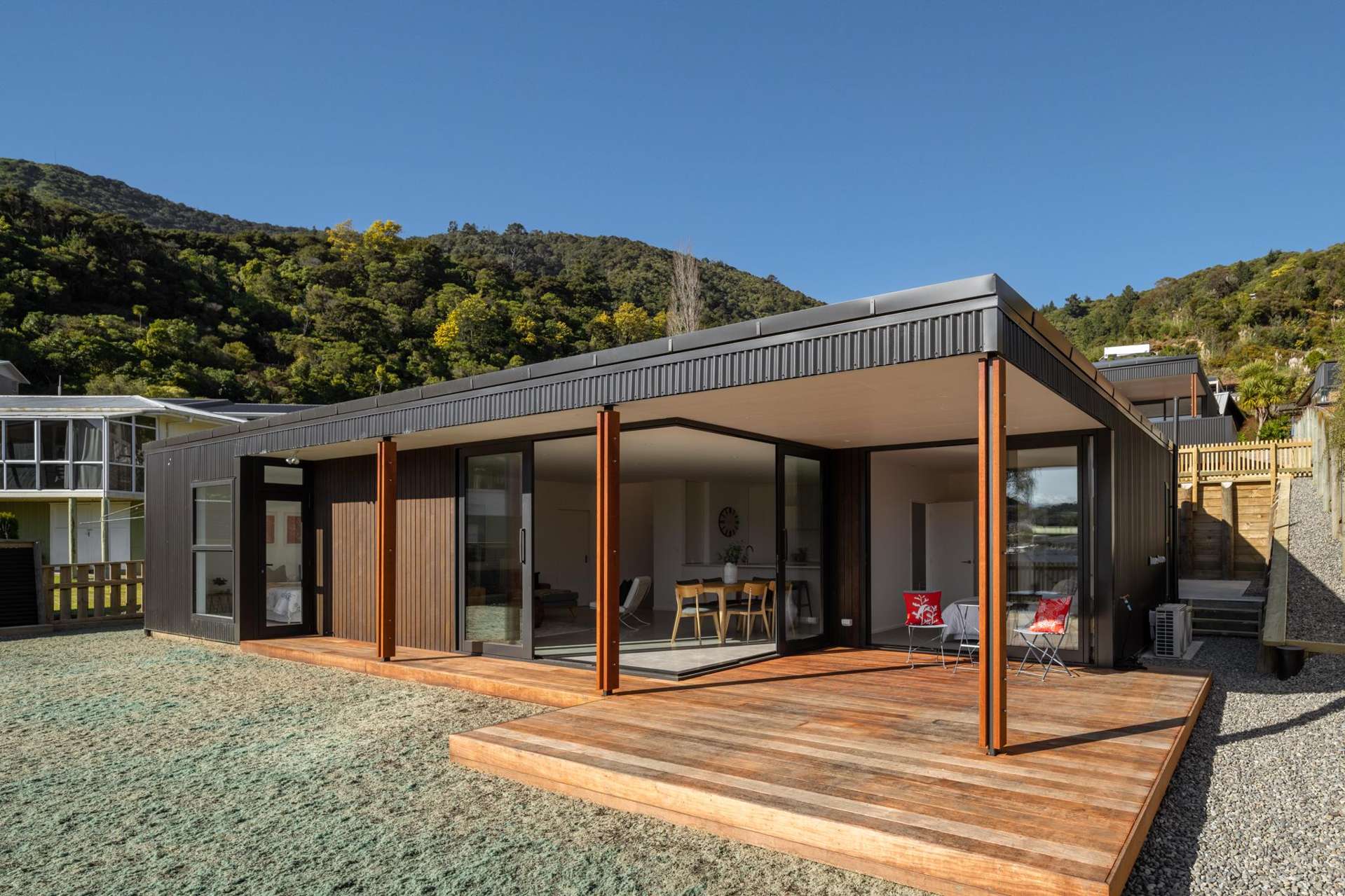 12B Russell Street Picton_0