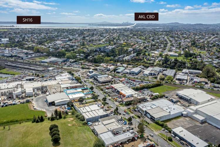 13 Bruce McLaren Road Henderson_11