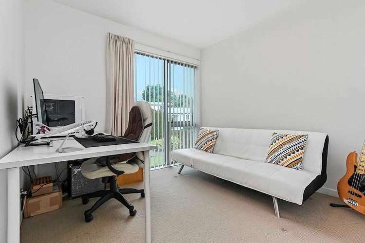 14B Saffron Street Birkdale_9