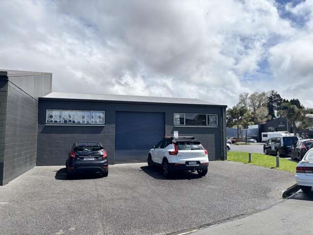 Unit 4/2 Amber Crescent Judea_2