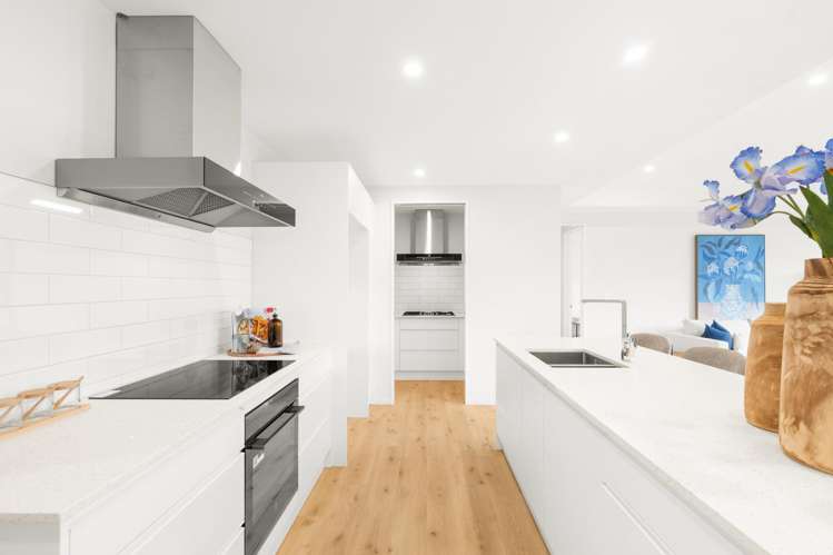 22 Kirkland Crescent Harewood_6