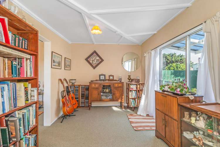 32 Muapoko Street Himatangi Beach_4