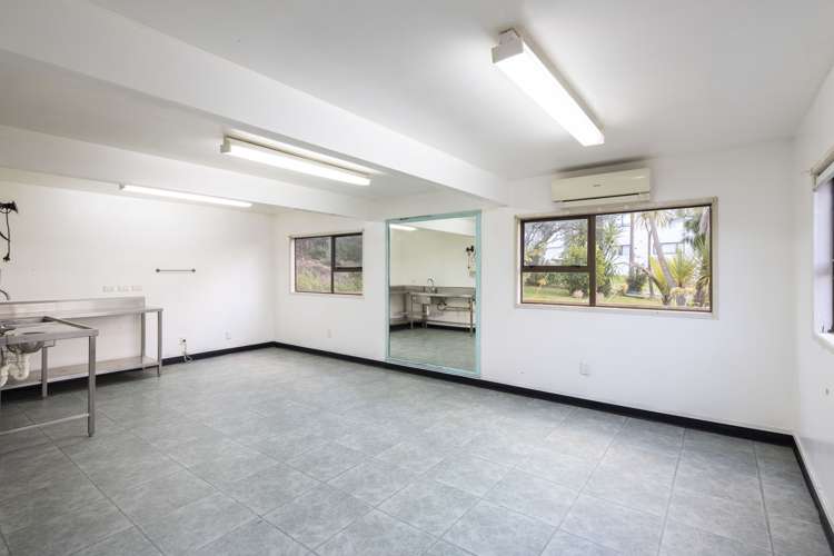 18 Pine Avenue Henderson_10