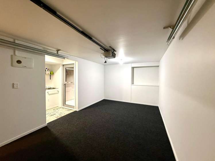 3/3 Grove Road Addington_19