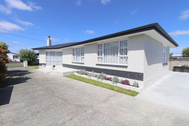 82 Edinburgh Crescent Waikiwi_2