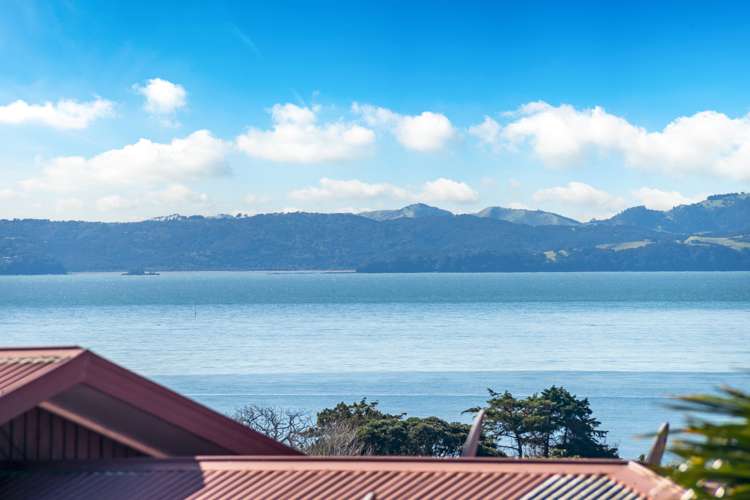 1b/12 Selwyn Road Cockle Bay_7