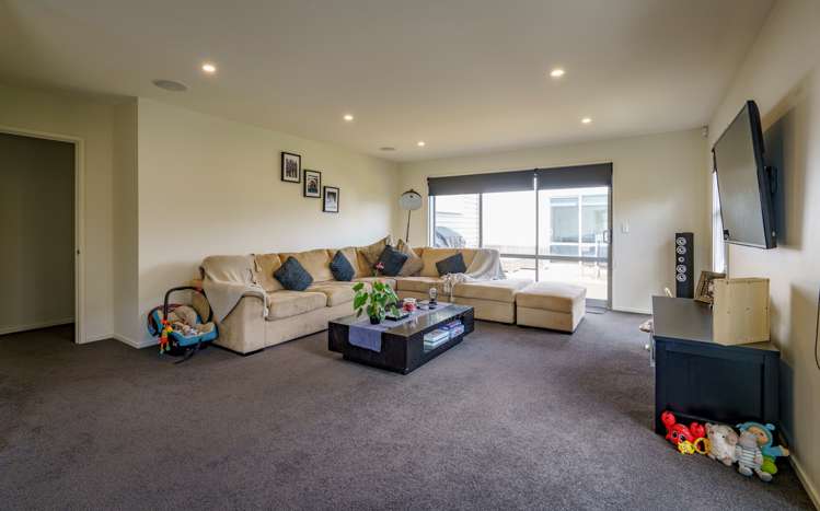 5 Hineaari Street Marshland_6