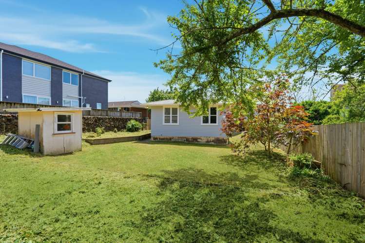 37A Preston Avenue Mount Albert_15