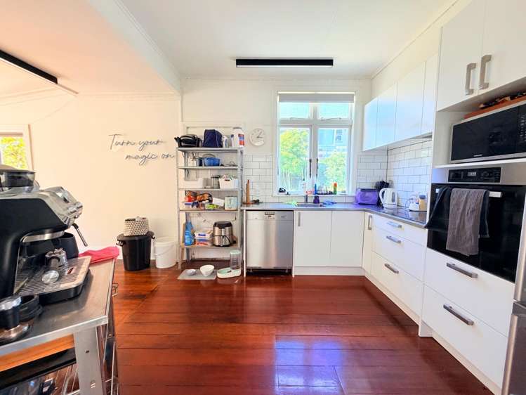  114 Muritai Road Eastbourne_9