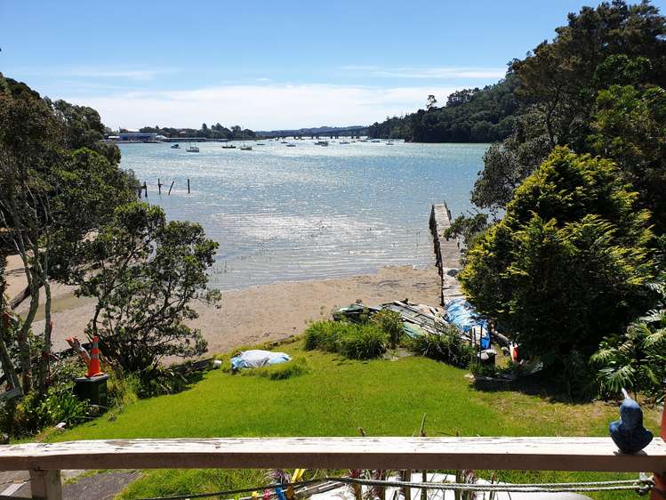 26 Rambler Crescent Beach Haven_0