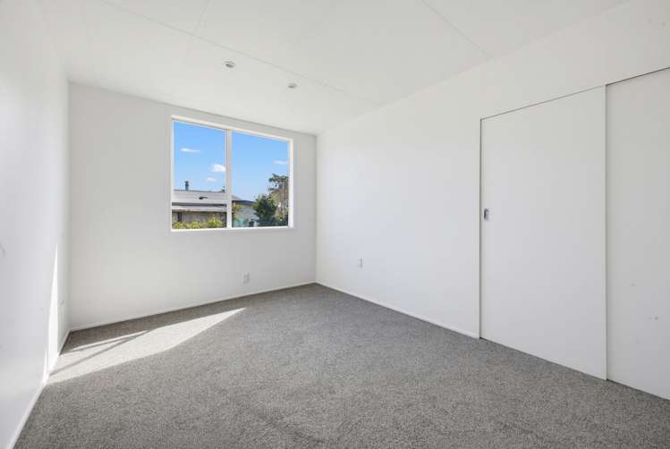 67 Broadway Waitara_18