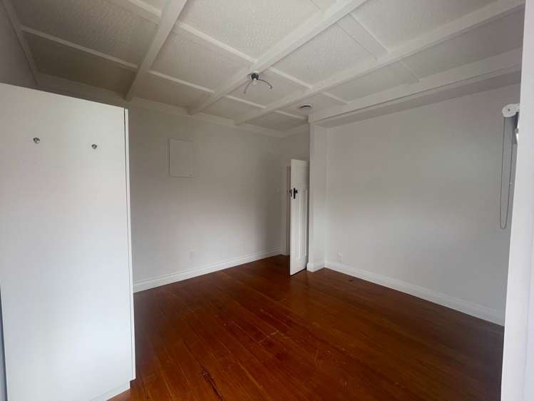 1/5 Barrington Road Grey Lynn_9