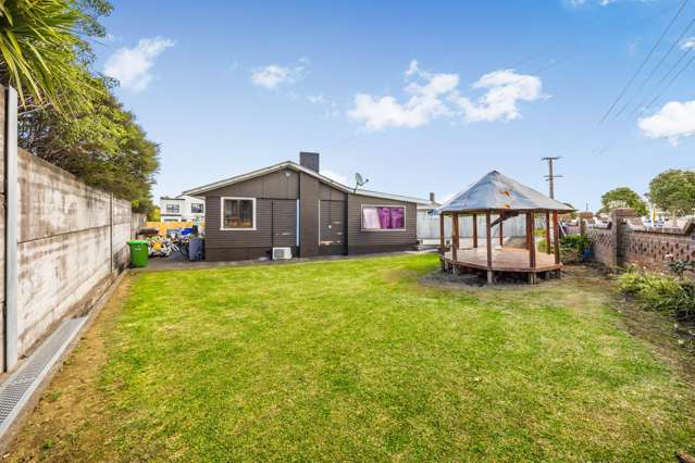 63 Myers Road Manurewa_1