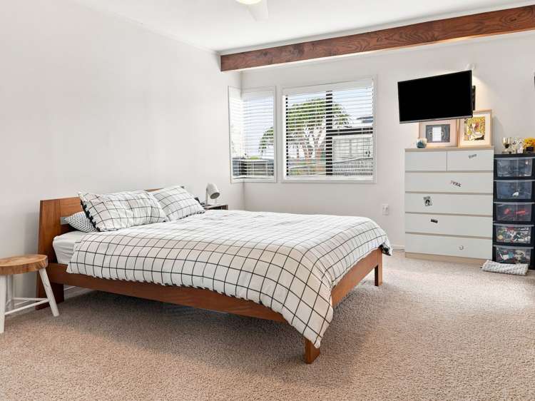 15 Surf Road Stanmore Bay_9