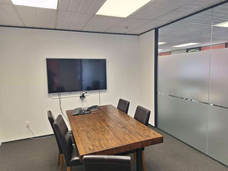 10b Leslie Hills Drive Riccarton_4