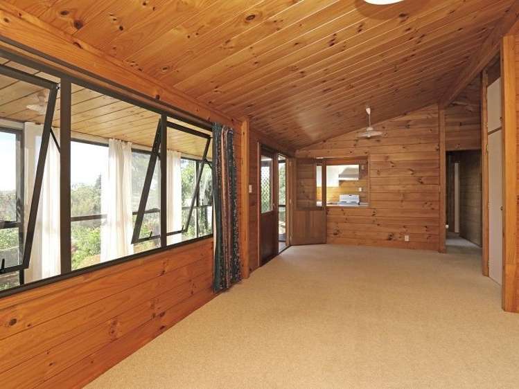 39 Hetley Crescent Taradale_3