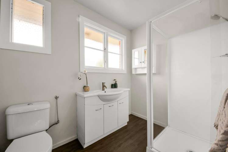 22 Yarmouth Street Aranui_16