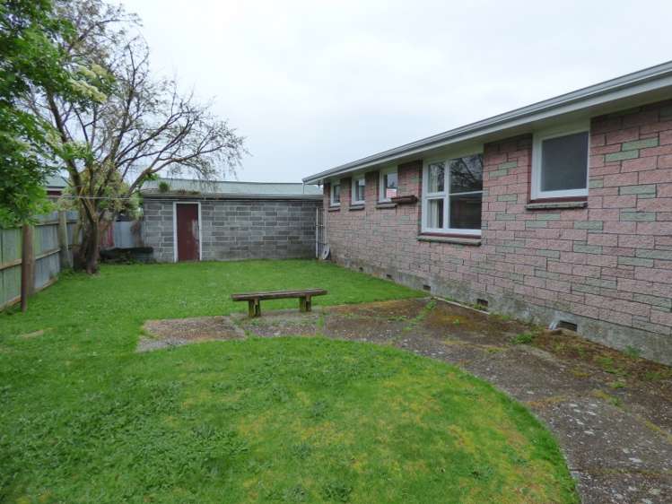 1 Reddecliffe Crescent Hampstead_17