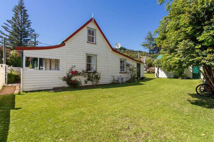 26 Rue Benoit Akaroa_3