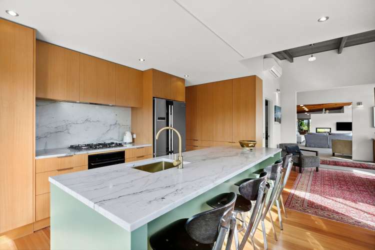 296 Plymouth Road Koru_13