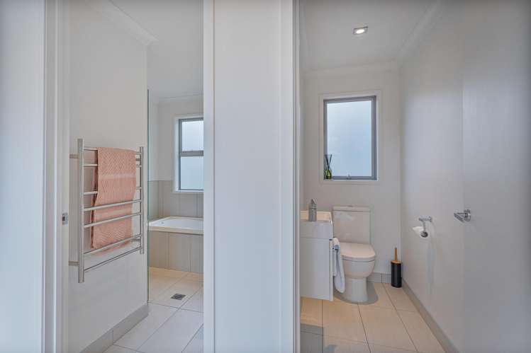 112 Ashley Place Matarangi_21