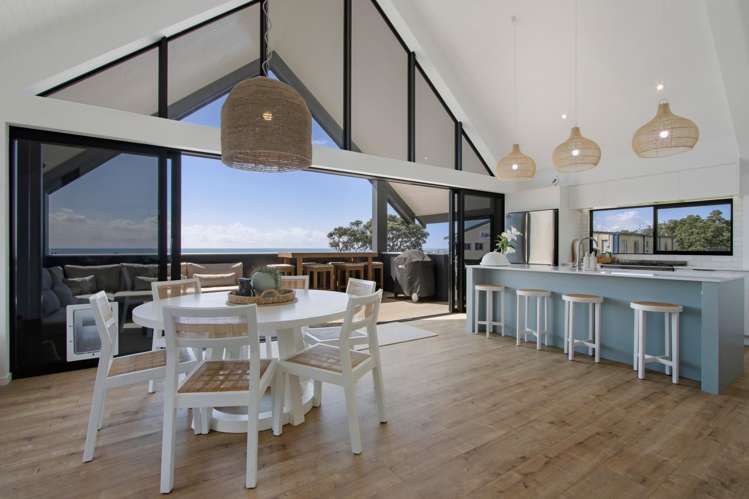 10b Beach Road Waihi Beach_9