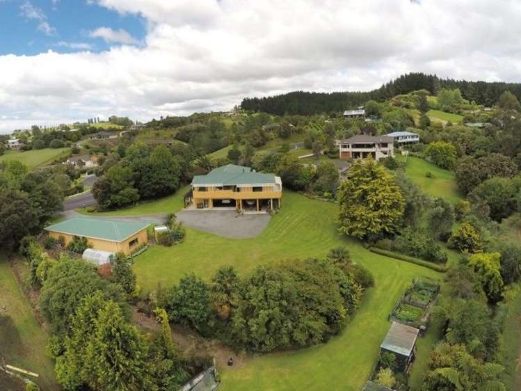 20 Herbert Drive Whangamata_1