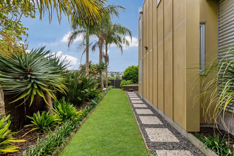 16a Glenvar Road Torbay_17