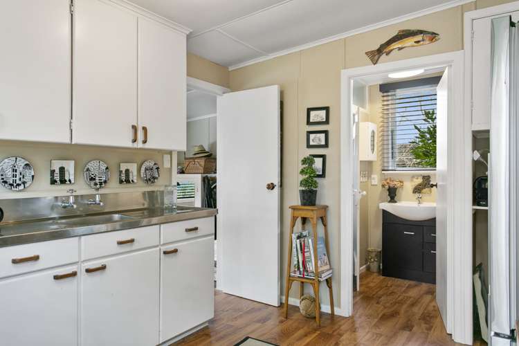 43 Chesham Avenue Waipahihi_4