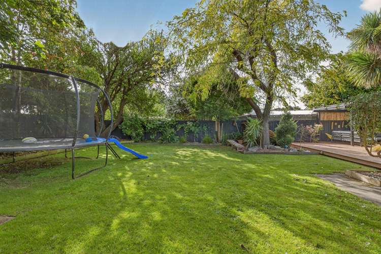 594 Harewood Road Harewood_29