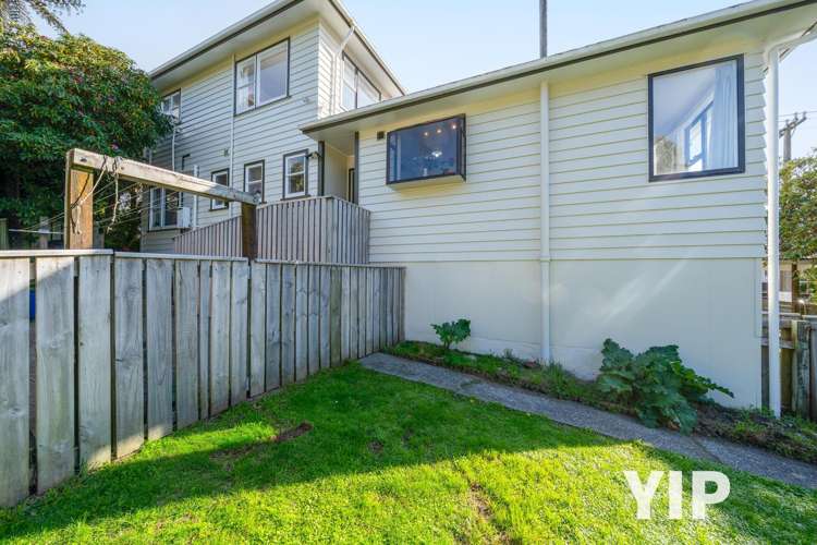 2 Griffiths Grove Newlands_16