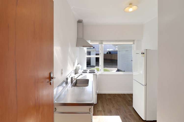 300 Queens Drive 1297_3