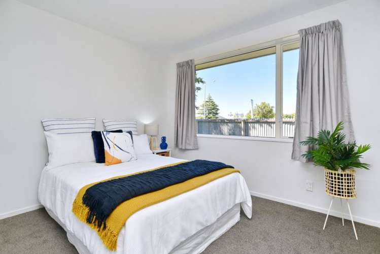 641 Main North Road Belfast_16