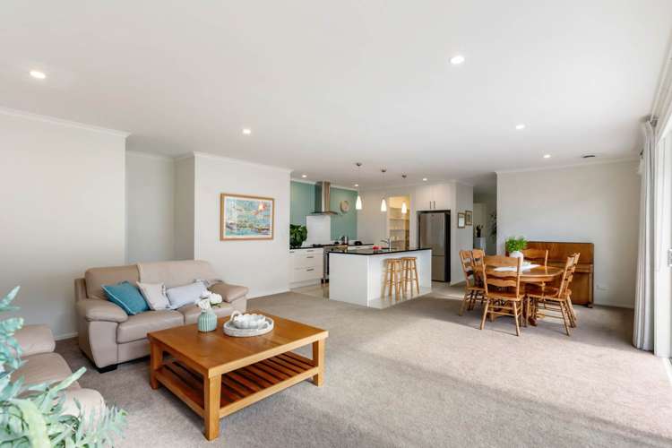 10 Laura Jane Drive Silverdale_4