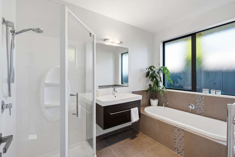 11 Rosario Place Aidanfield_24